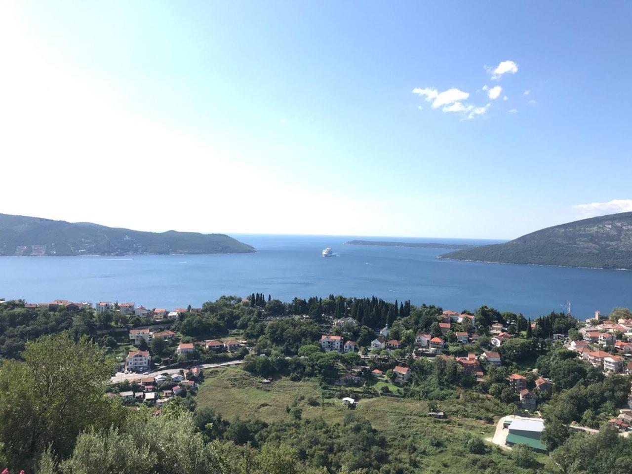Magnificent Views Apartment Χέρτσεγκ Νόβι Εξωτερικό φωτογραφία